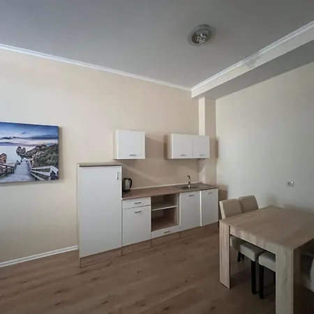 Ramay Apartcomplex アパート