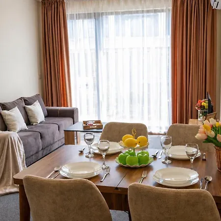 One-bedroom Premium * سينتس قسطنطين وهيلينا
