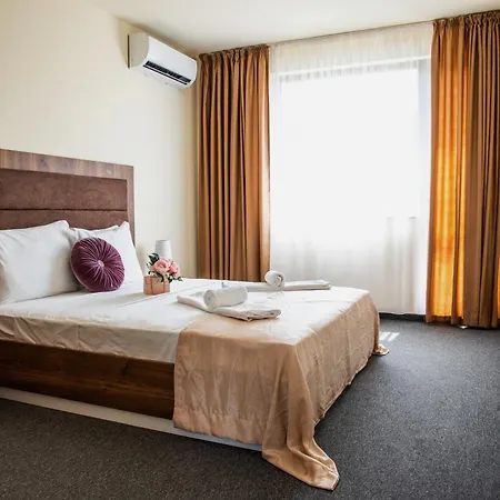 One-bedroom Premium Apartmán Saints Constantine and Helena