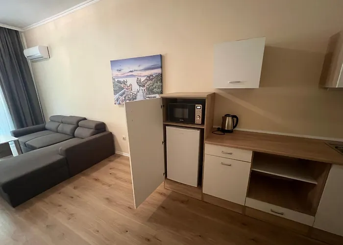 Apartamento Ramay Apartcomplex Saints Constantine and Helena