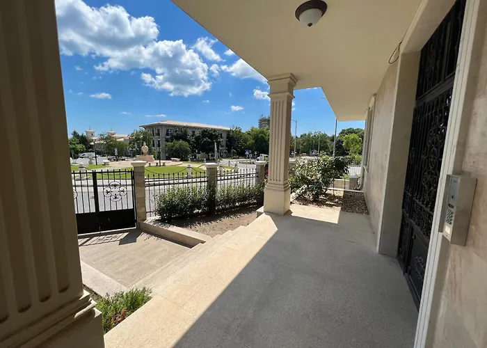 Ramay Apartcomplex Saints Constantine and Helena